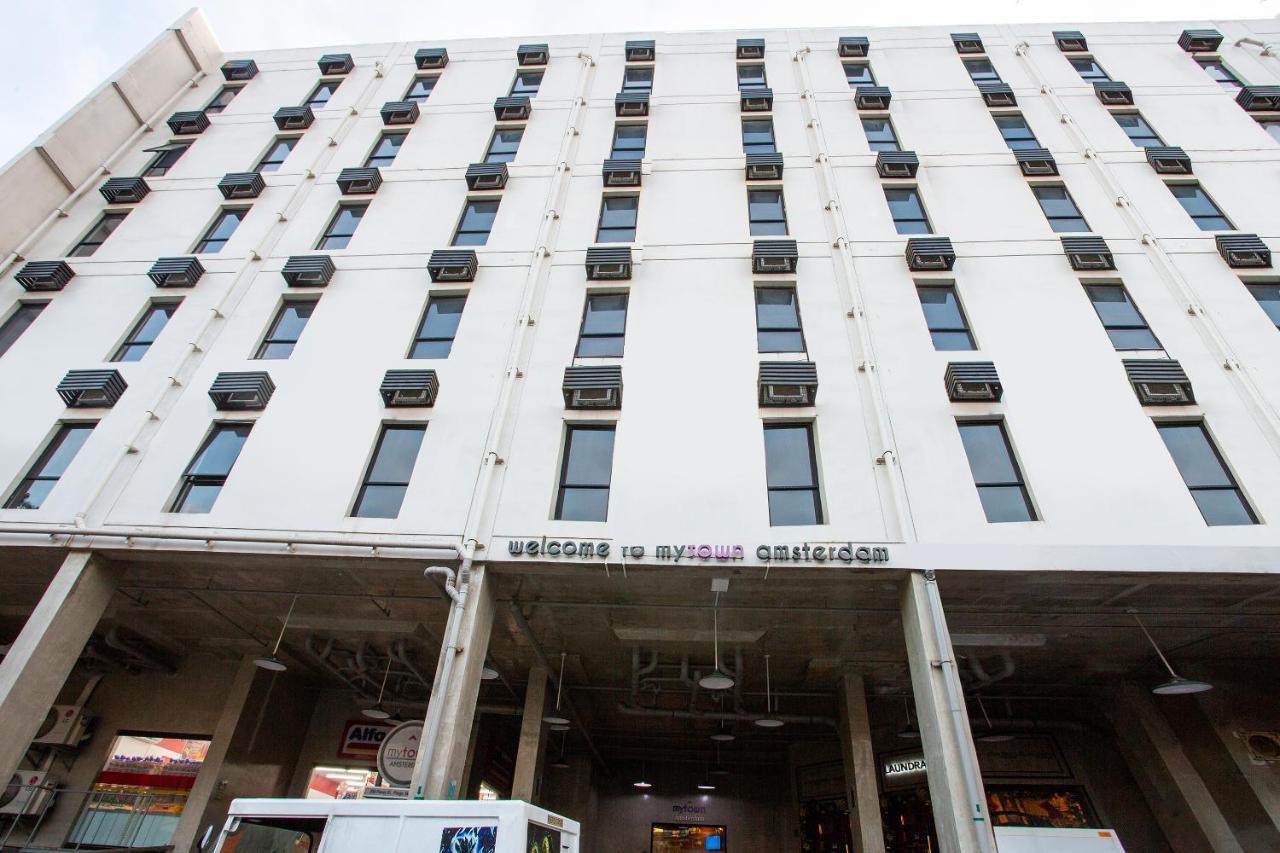 Oyo 518 Mytown Amsterdam Hotel Makati City Exterior photo